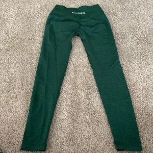 Alphalete amplify legging darkest pine color size small